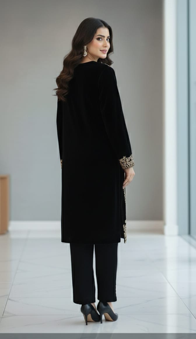 🖤 Black Velvet Embroidered 2-Piece Luxury Ensemble 🖤  Description: